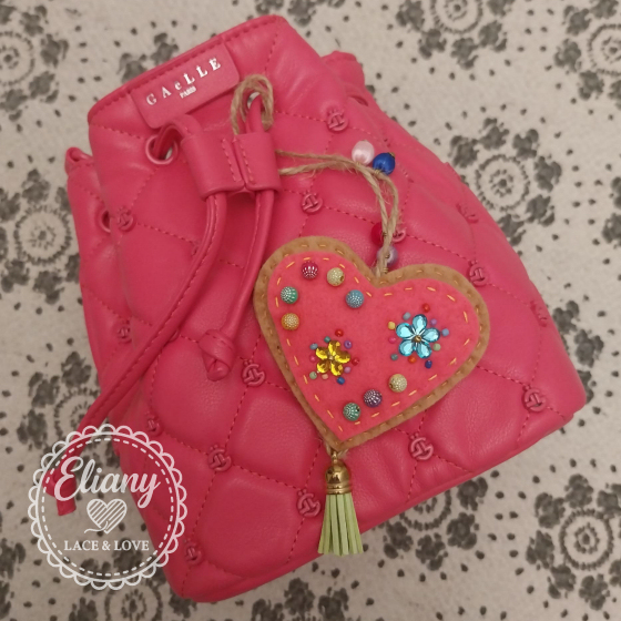 Charms per borse o portachiavi cuore con perline